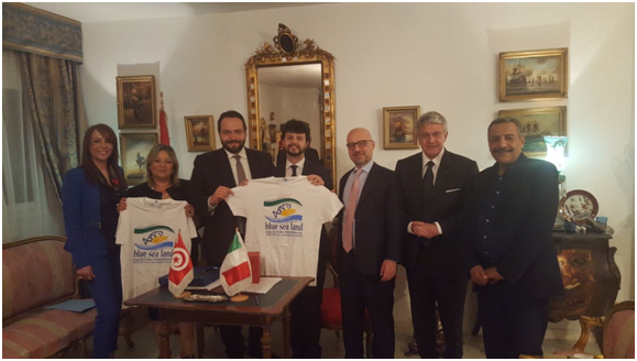 Accord de coopération entre la fédération nationale des métiers  et le district de pêche sicilien