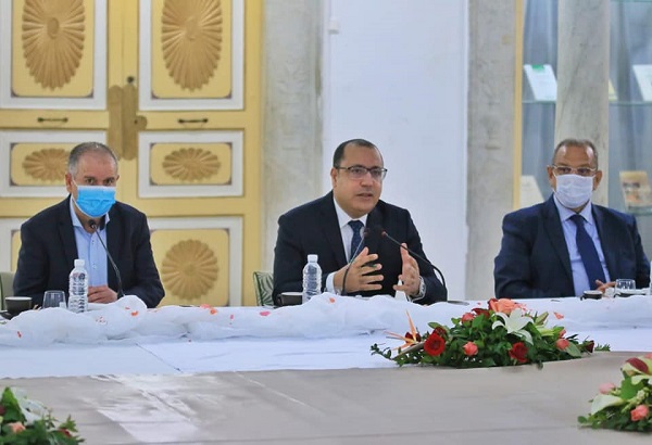 Première réunion sur le plan de réforme économique du gouvernement M. Samir Majoul : la relance de l’économie nationale exige une vision claire du processus politique